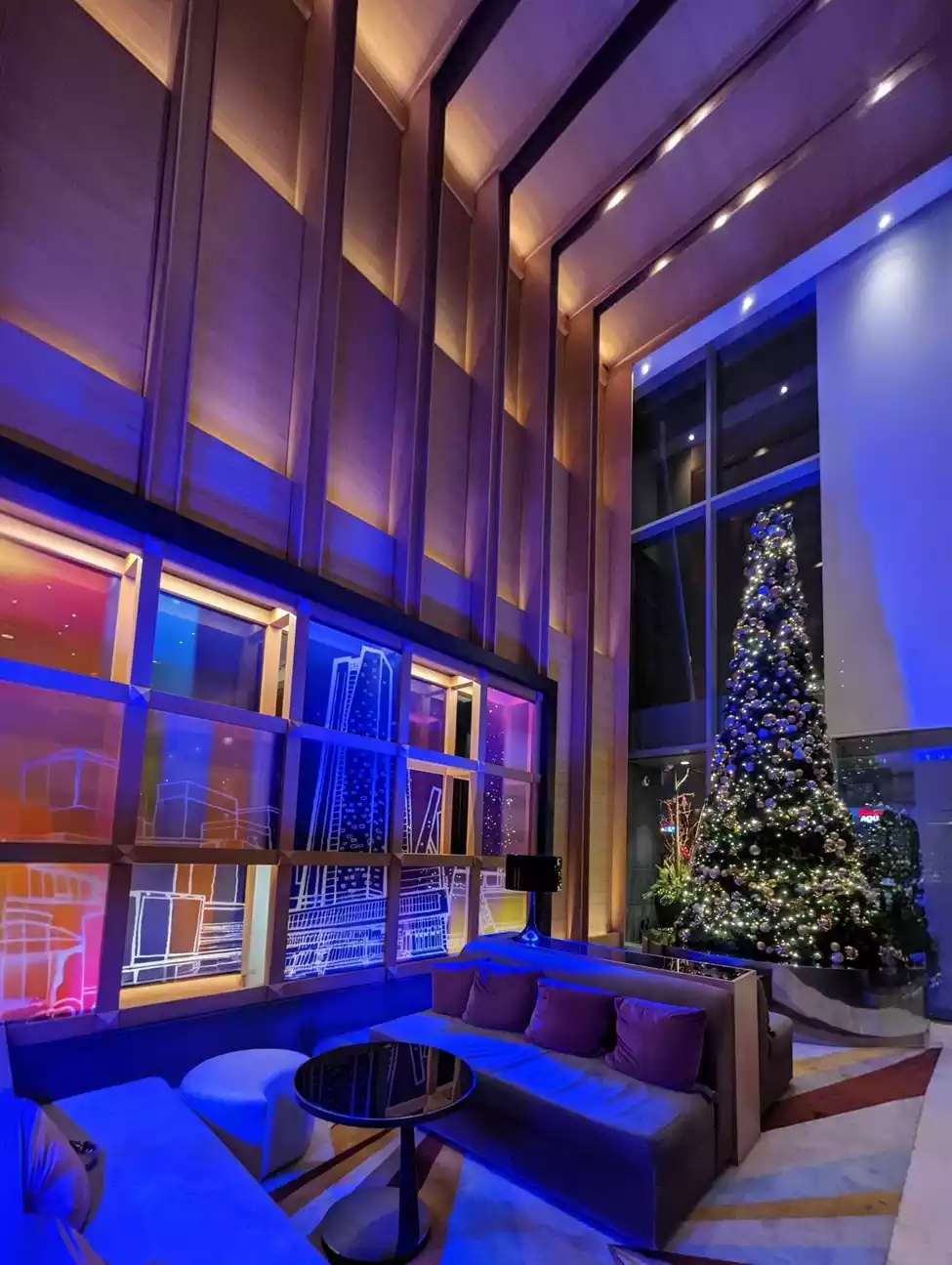 Lobby of Delta Hotels Toronto